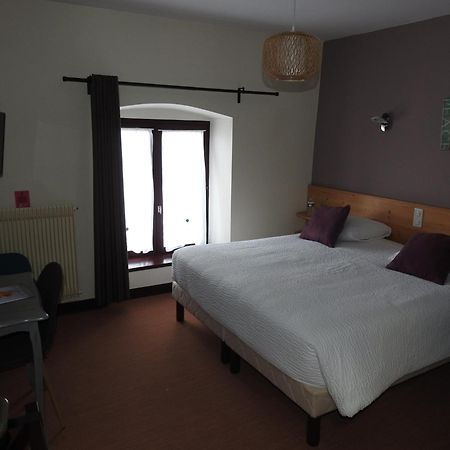 Le Barriol Hotel Saint-Julien-Chapteuil Kültér fotó
