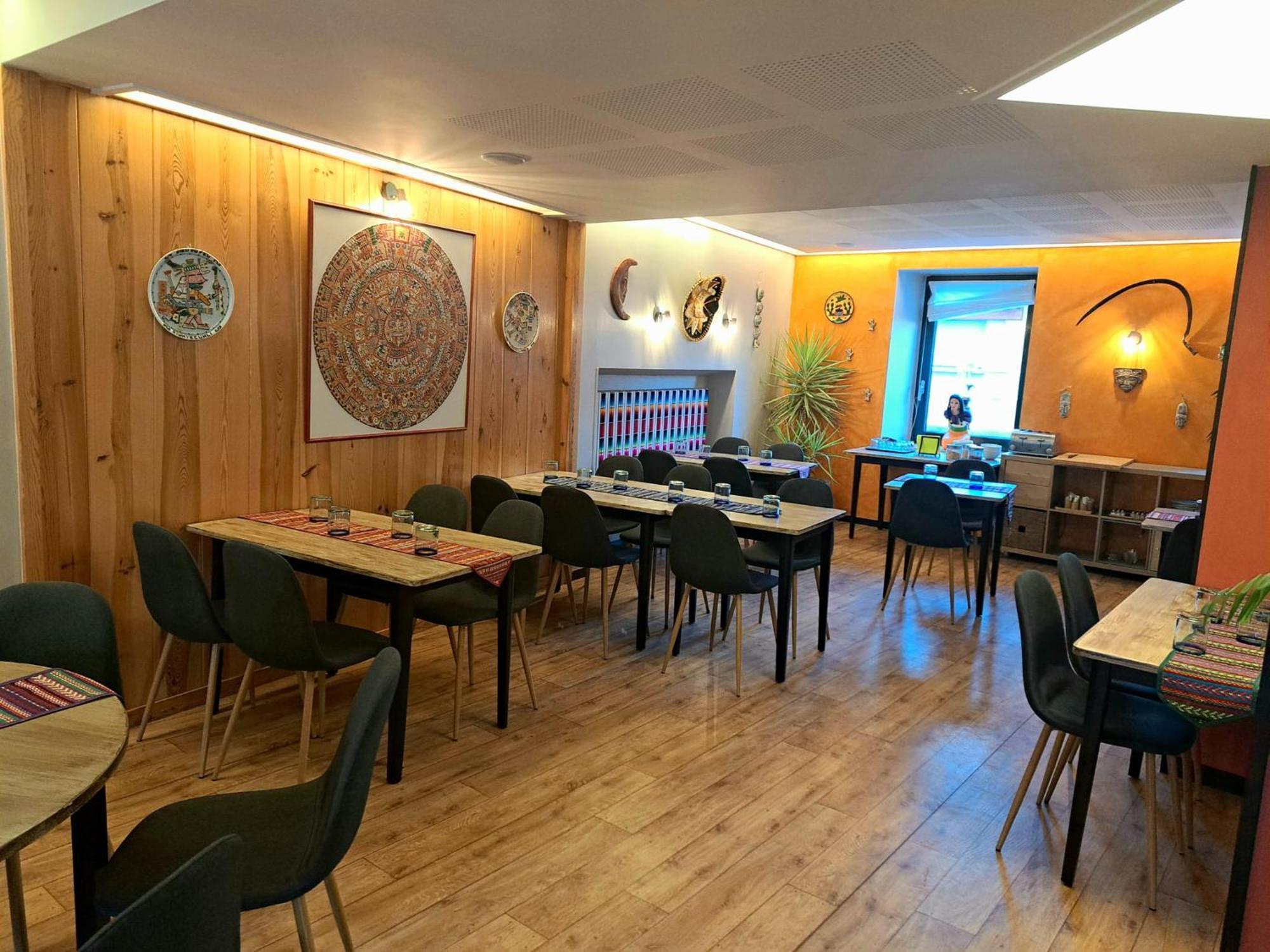 Le Barriol Hotel Saint-Julien-Chapteuil Kültér fotó