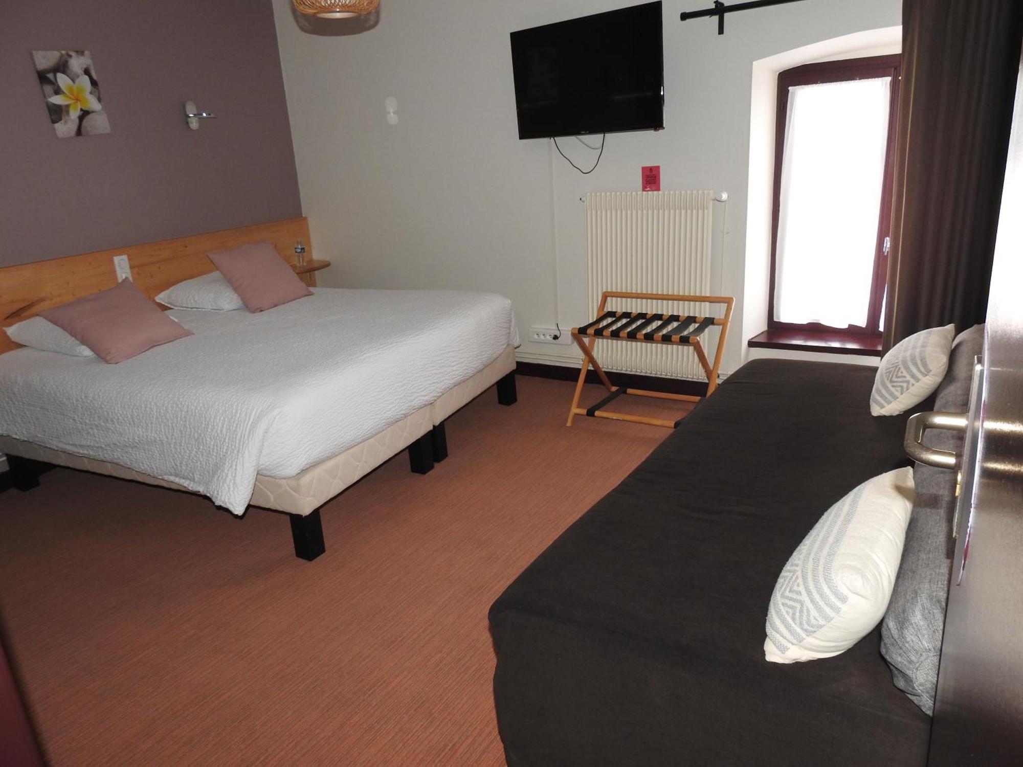 Le Barriol Hotel Saint-Julien-Chapteuil Kültér fotó