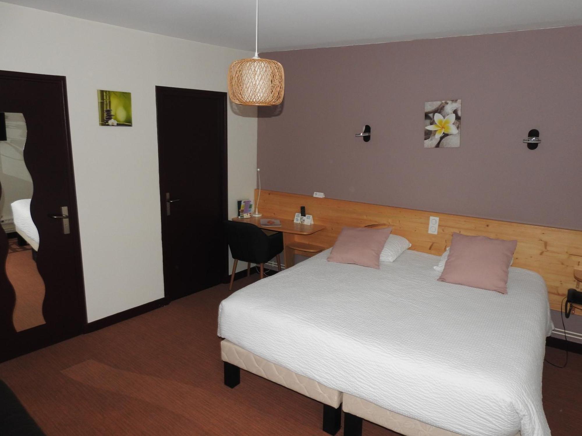 Le Barriol Hotel Saint-Julien-Chapteuil Kültér fotó