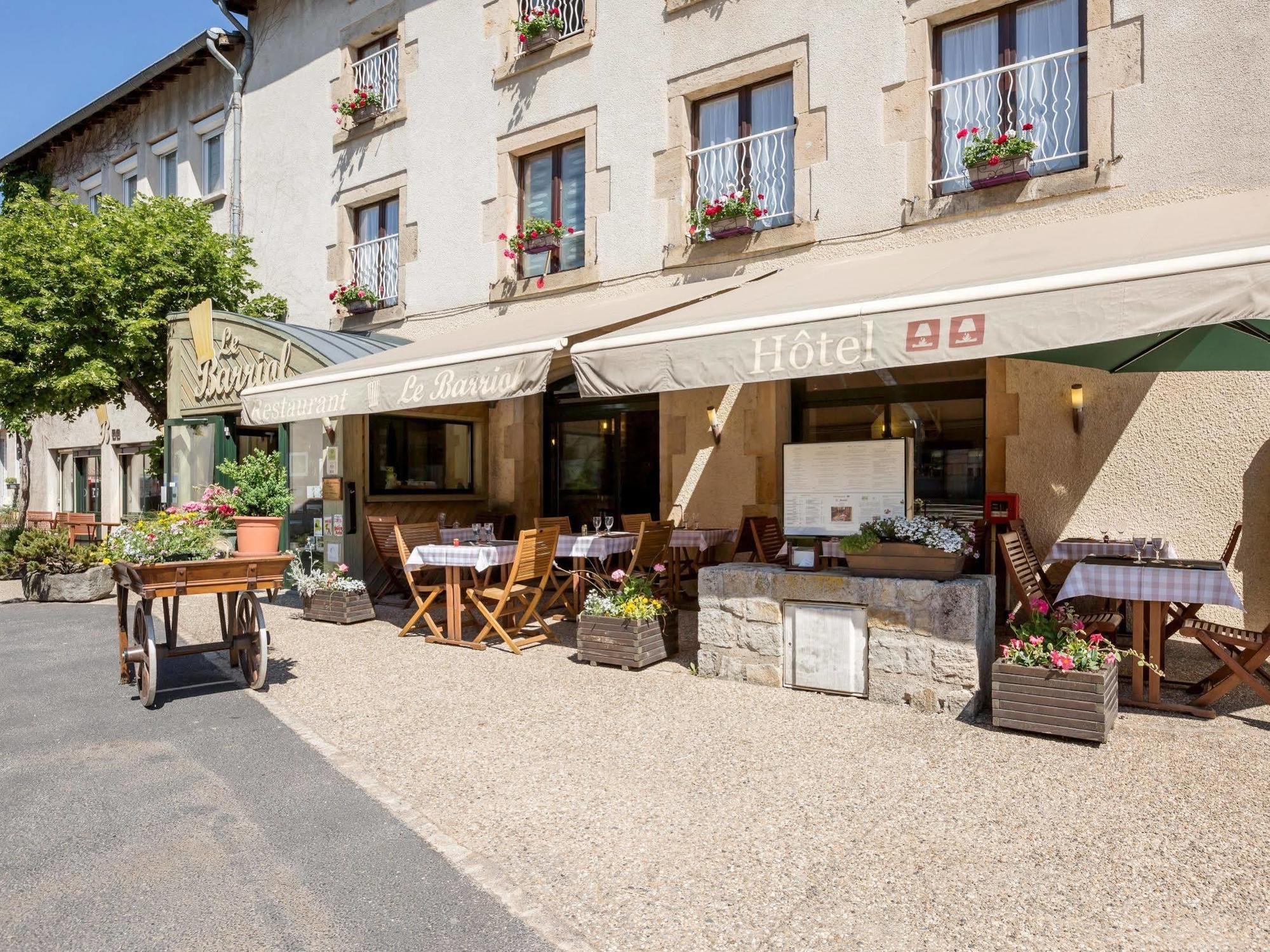 Le Barriol Hotel Saint-Julien-Chapteuil Kültér fotó